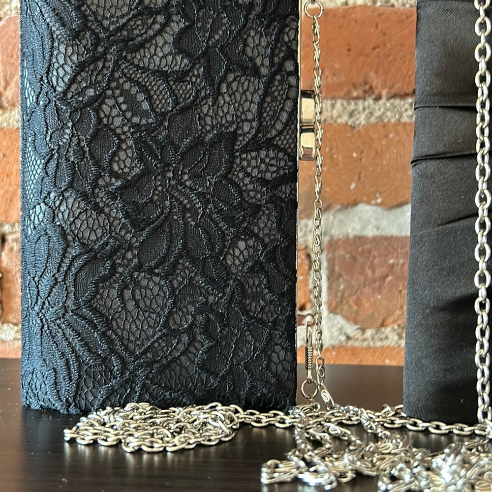 CLUTCH bundle (2) - Picture 4 of 5